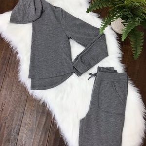 Gray comfy set
